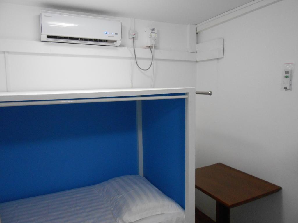 Four Rivers Youth Hostel Yangon Oda fotoğraf